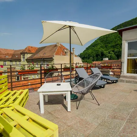 Rooftop Central Apartment Brasov Exterior photo