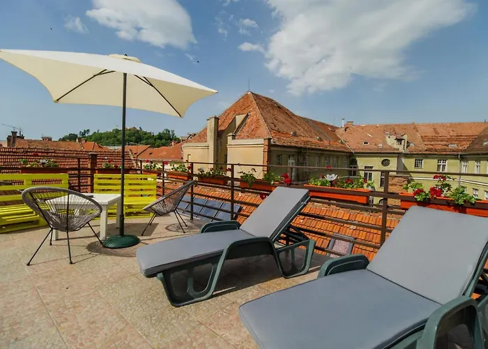 Rooftop Central Apartment
